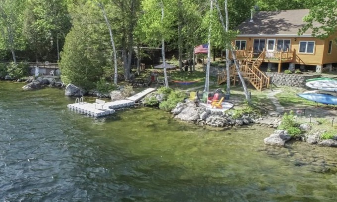 Otis Casa | Fun Lakefront Cabin near Acadia