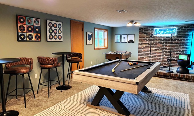 Lancaster Casa | Fun Midcentury Home: Pool, Karaoke, Foosball