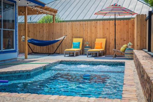 Riverbend of Camino Real Casa | Fun 'n Sun Heated Pool & Gameroom By Fiesta Texas