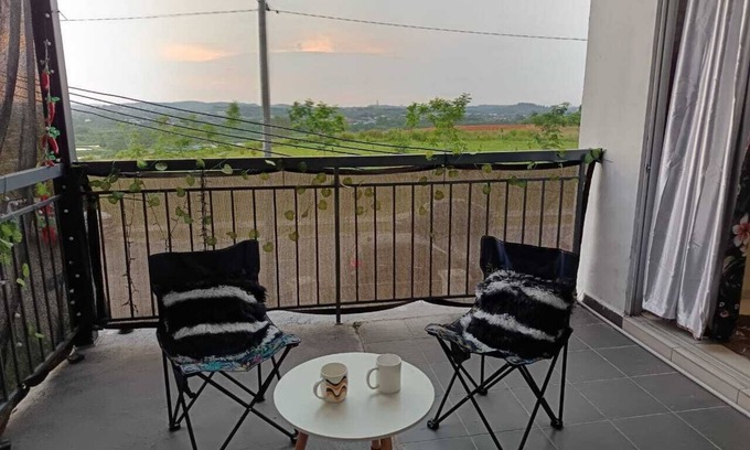Rawang Villa | Fun Park Master King bedroom(Balcony+Private Garden+WiFi+Parking+KitchenLaundry)