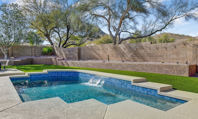 Paradise Valley Village Casa | Área de Phoenix-Shadow Mountain RECIENTEMENTE renovada.
