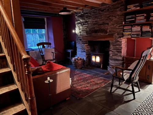 Eglwys-fach Casa | Furnace Cottage