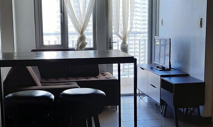 Bangkal Condominio | Furnished 1BR | 40.61 SQM