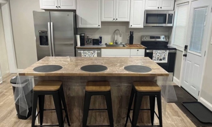 Baltimore Apartamento | Furnished 2 Rm AptnHillen Rd, ColdSpring Ln, & Morgan State University Area