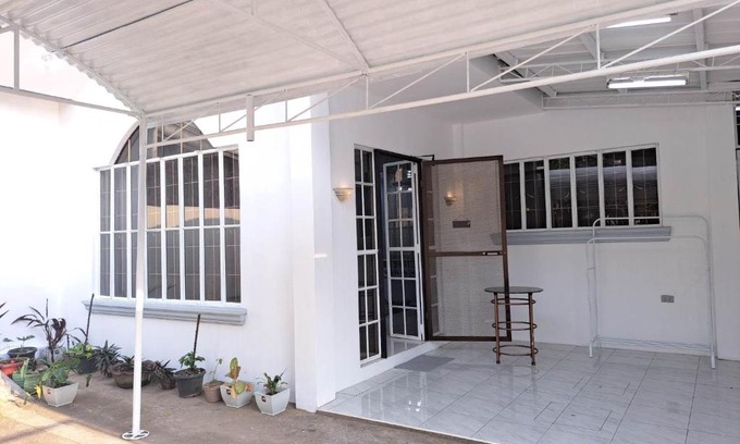 Poblacion District Casa | Furnished 2BR House in Davao City for 8 Guests