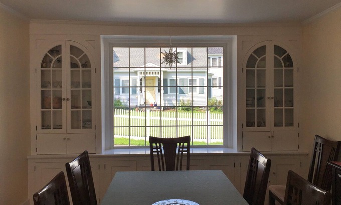 Augusta Casa | Furnished Bdrm Suite in Historic Colonial - Shared Kitchen & Dining & Living Rm