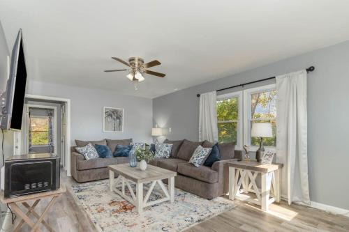 Middletown Casa | Furnished Ranch Home with FREE washer and dryer