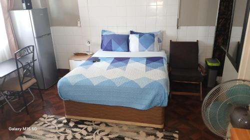 Lusaka Cama Y Desayuno | Furnished self-catering guest wing