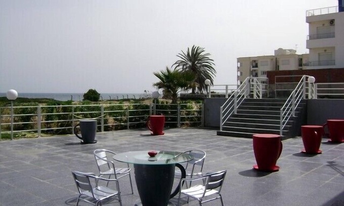 Tantana Apartamento | Estudio amueblado de alto standing con vistas al mar