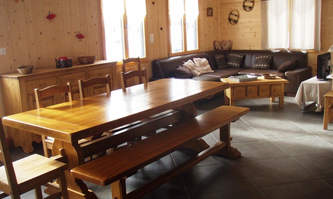 Chapelle-des-Bois Cabaña | Alojamiento turístico amueblado, 8/10 pers. 3 estrellas, en Chapelle des Bois