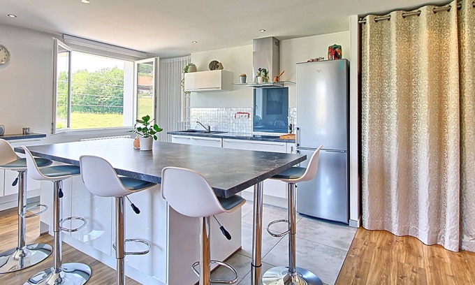 Argonay Apartamento | Catering clasificado 3 * - A los 12 minutos de Annecy - T2 de 51 m2