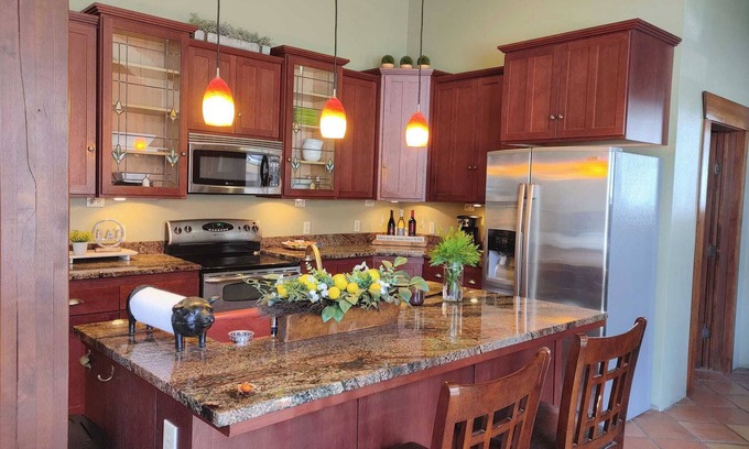Kendrick Casa | Furry Tale Inn on Main Street in Kendrick, Idaho