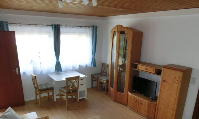 Schindeldorf Apartamento | FurryTail - Cozy Apartment in Stromberg - Schindeldorf next to the Forest