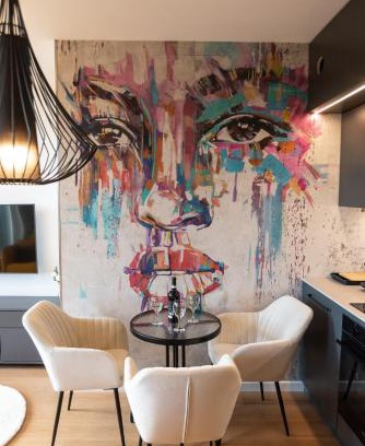 Lodz Apartamento | Fuzja w Chmurach - parking, klimatyzacja by FuzjaAparts