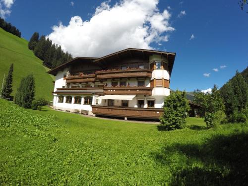 Vorderlanersbach Casa | Gästehaus Alpenland