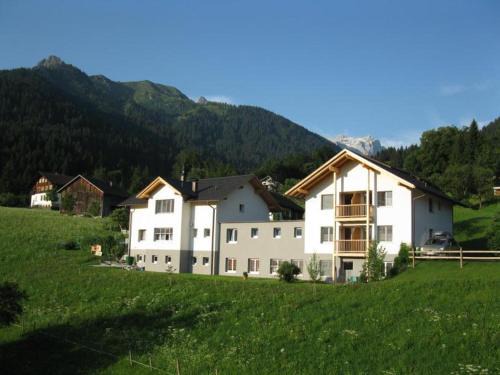 Tschagguns Apartamento | Gästehaus Hausberger