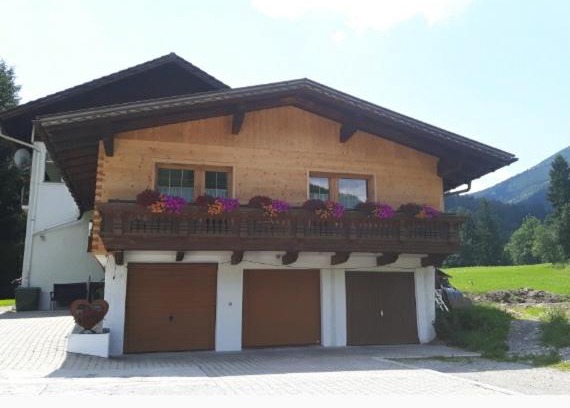 Zoeblen Apartamento | Gästehaus Koch