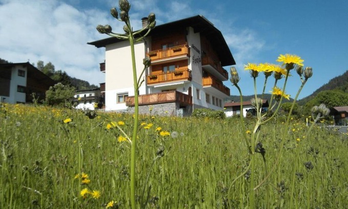 Niederau Casa | Gästehaus Sonja