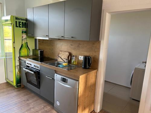 Osterburg Apartamento | Gästewohnung gesamte Unterkunft- TV- Internet