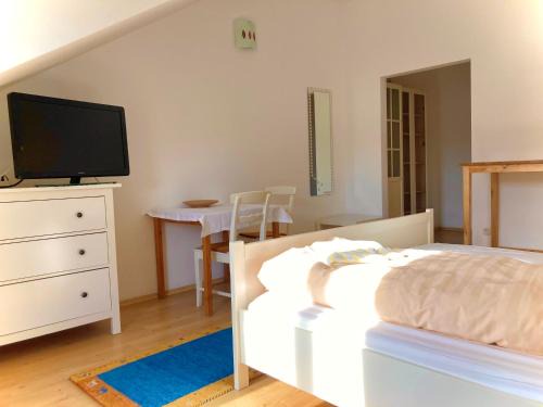Favoriten Cama Y Desayuno | Gästezimmer Puzwidu