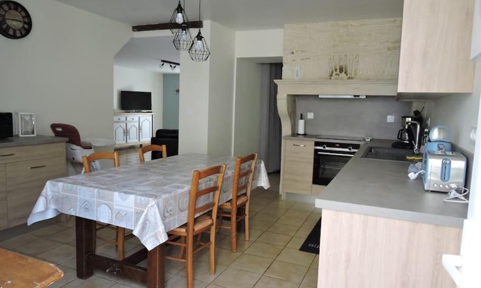 Meurville Casa | Gîte 5-6 personnes « Chez Marlène »proche de Nigloland