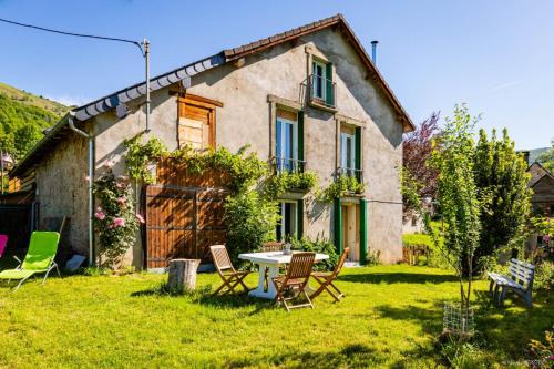Boussenac Casa | Gîte 8 Places En Ariège