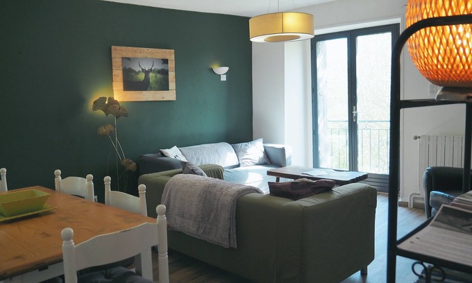 Massiac Apartamento | Gîte au Sein de Notre Ferme en Pierre du Xviie Siècle