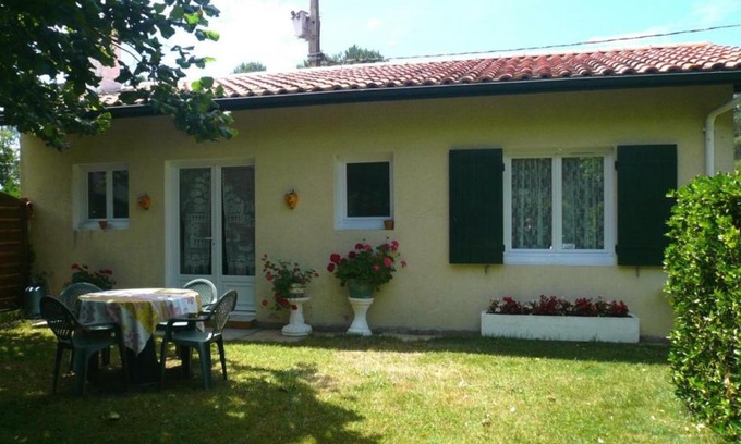 Aureilhan Casa | Gîte Aureilhan, 3 pièces, 4 personnes - FR-1-360-297