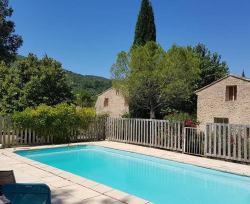 Malaucene Casa | Gîte Aux Tournesols