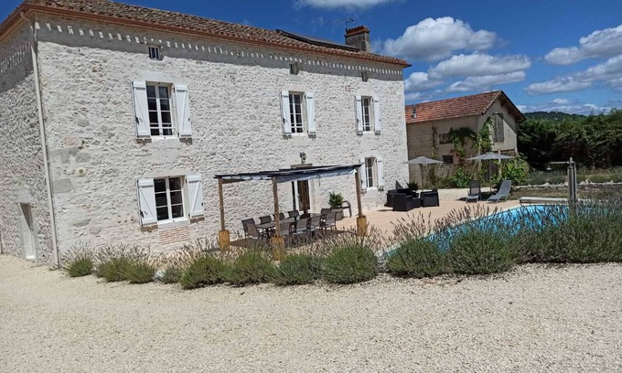 Penne-d'Agenais Otro | Gîte Avec Piscine