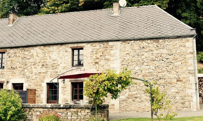 Vireux-Wallerand Casa | Gîte Basilic Havre de Paix pour 7 Personnes au Cœur de la Nature et près de la Meuse