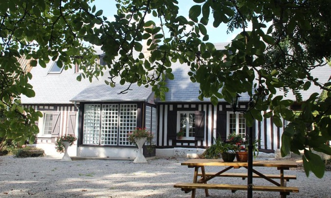 Saint-Pierre-Benouville Casa | Gîte Bellevue
