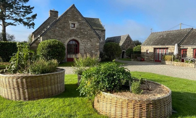 Plougonven Casa | Gîte between Baie de Morlaix and Monts d'Arrée, Finistère, Brittany