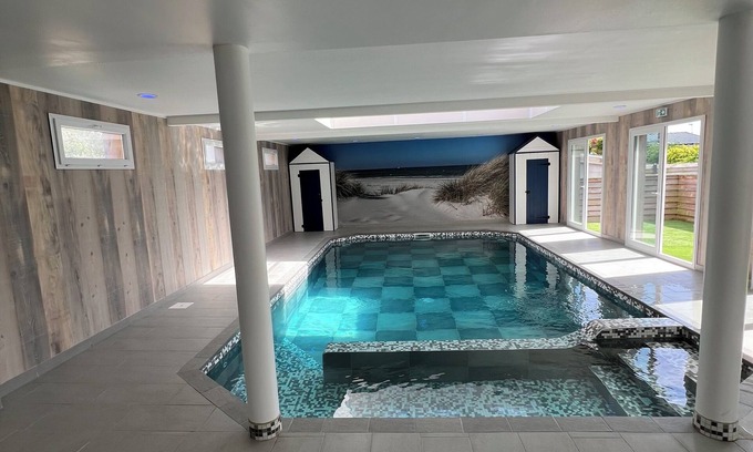 Waben Casa | Gîte côte à côte a Waben cote d'opale/heated indoor pool games room