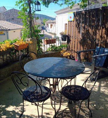 Saint-Martin-d'Ardeche Apartamento | Gîte Chez Dado & Denis Saint Martin d'Ardèche