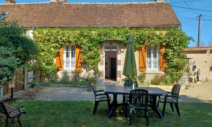 Chuelles Casa | Villa Chuelles, 2 pièces, 2 personnes - FR-1-590-24