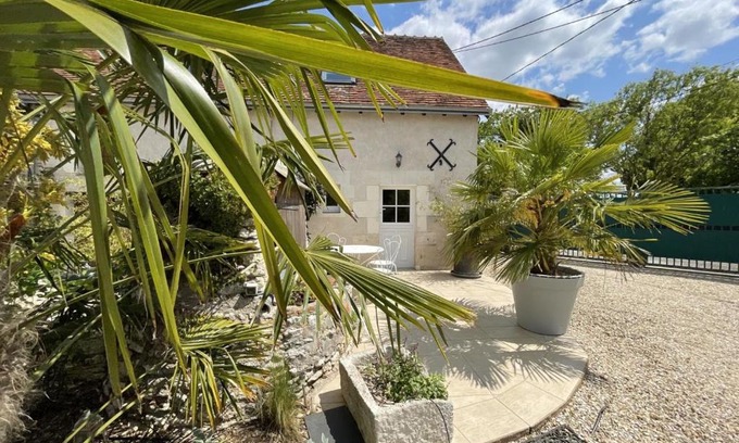 Cigogne Casa | Gîte confort aux portes des châteaux, jardin, terrasse, WIFI, vélos, proche A85 et balades nature - FR-1-381-502
