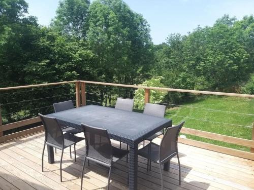Bort-les-Orgues Casa | Gîte confortable à la campagne