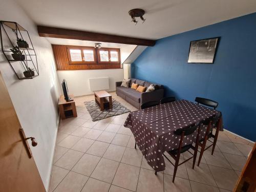 Fontenoy-sur-Moselle Apartamento | Gîte cosy au bord de la Moselle, proche Nancy, activités plein air, tout inclus, parking gratuit. - FR-1-584-175