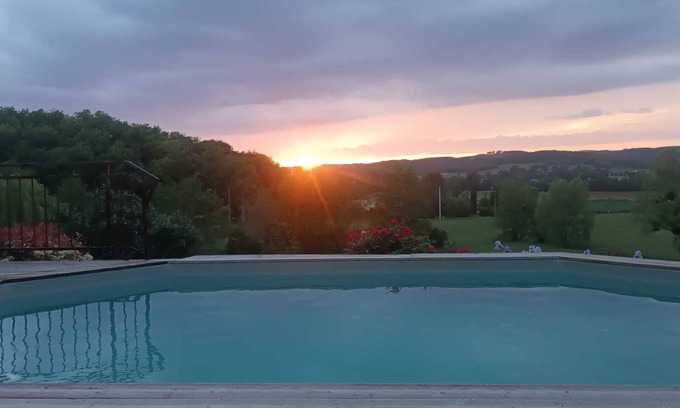 Castelnau-de-Montmiral Casa | Gîte Country house