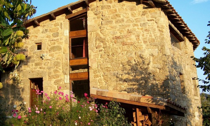 Gluiras Cabaña | Gîte de Chapelèche "Les Châtaigniers"