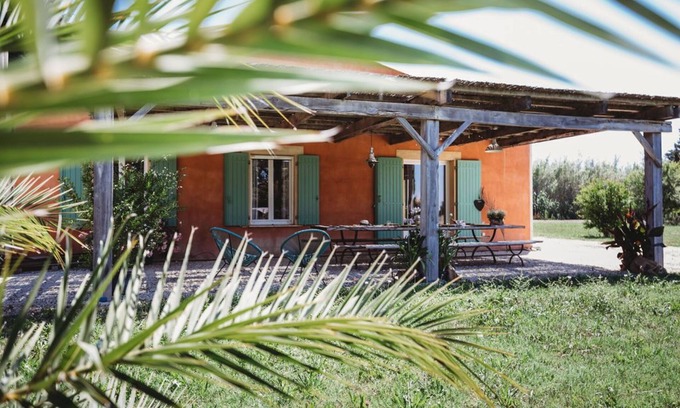 Eyragues Casa | Gîte de Charme Entre Saint Rémy de Provence et Avignon
