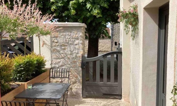 Milly-la-Foret Apartamento | Gîte de Charme LE Carpe Diem au Cœur de Milly-la-forêt