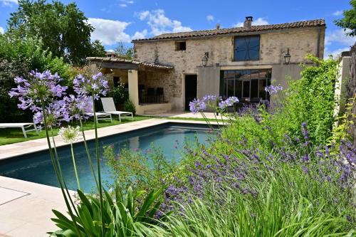 Flaux Casa | Gîte de charme "Puisneuf" proche de Uzes