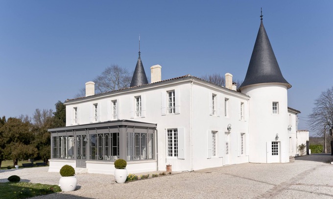 Lignan-de-Bordeaux Cabaña | Gîte-de France-Baño en la habitacion-Vista al campo