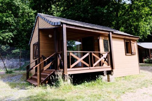 Laval-sur-Luzege Apartamento | Gîte de France Chalet - Gîte de France 4 personnes MAE-6504