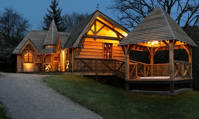 La Bussiere-sur-Ouche Cabina | Gîte de L'hôtel-dieu, Mon Château en Bois en Bourgogne Avec SPA
