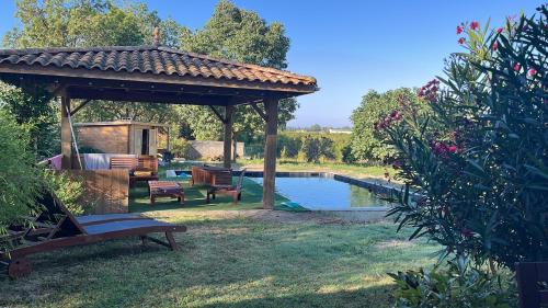 Saint-Michel-de-Fronsac Apartamento | Gîte de La Clie