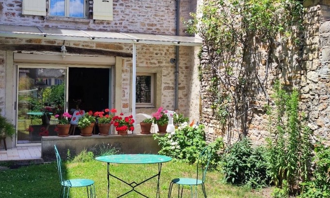 Cluny Casa | Gîte de la Liberté - Cluny