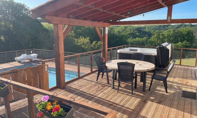 Saint-Cybranet Casa | Gîte des Vignes à Proximité des Châteaux